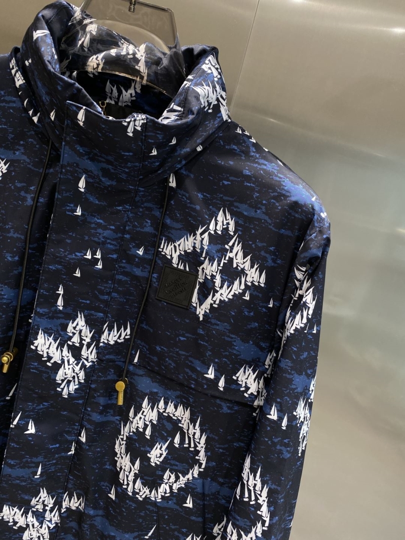 l0vis Vvtt0n outwear